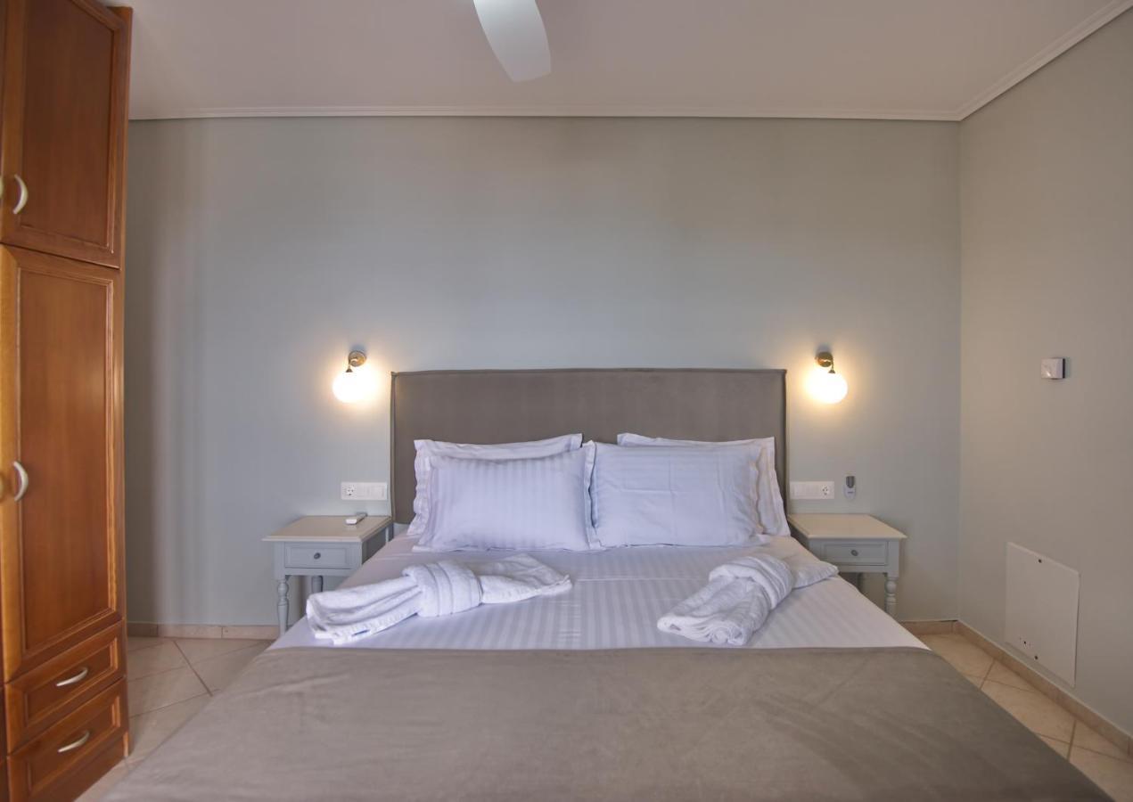 Elpida Apartments Votsi  المظهر الخارجي الصورة