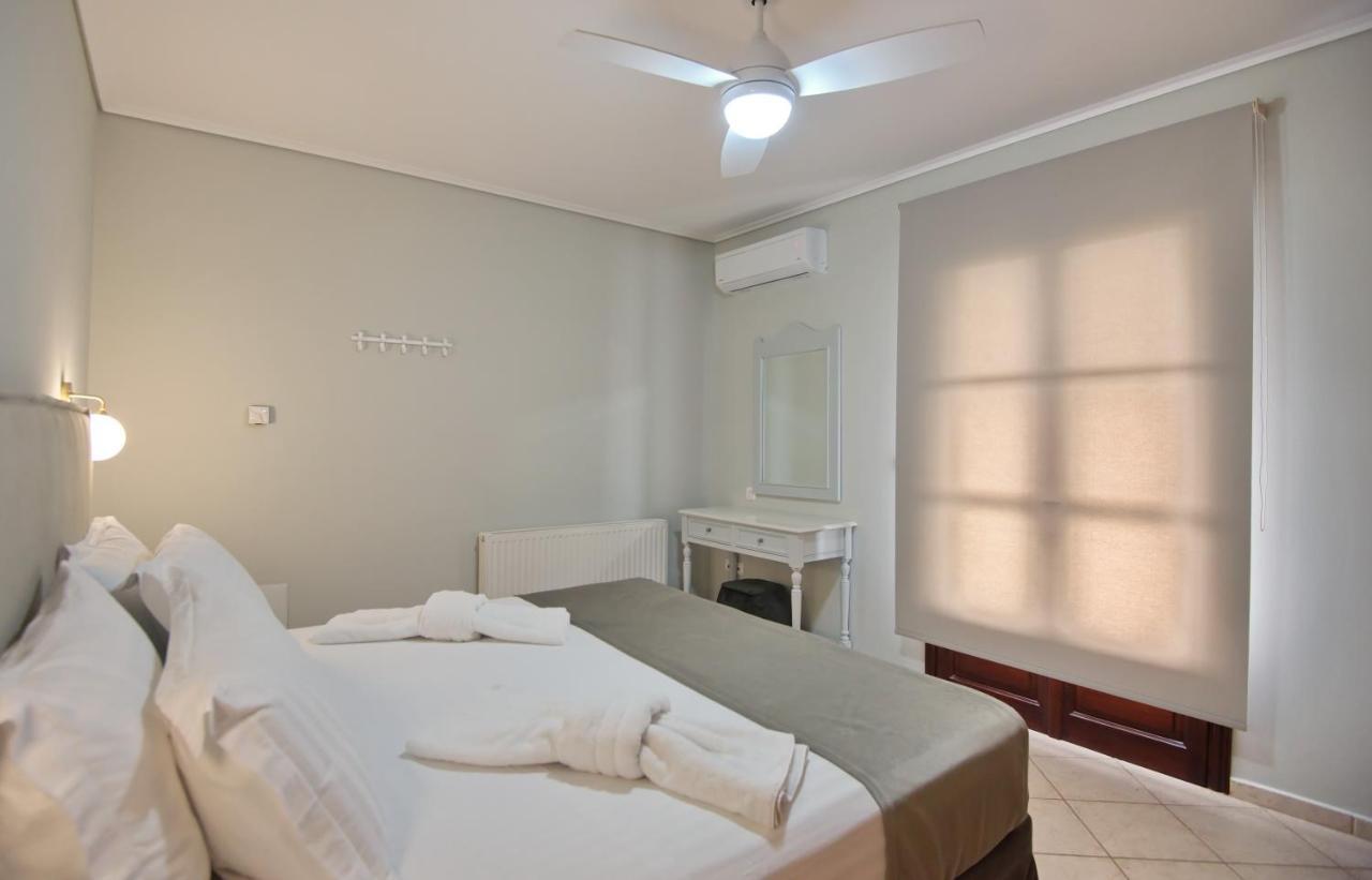 Elpida Apartments Votsi  المظهر الخارجي الصورة